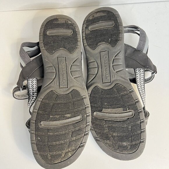 AIRWALK Strappy Sandals Womens Size 11 Adjustable Hood & Loop Strap Black‎ Gray - Picture 8 of 11